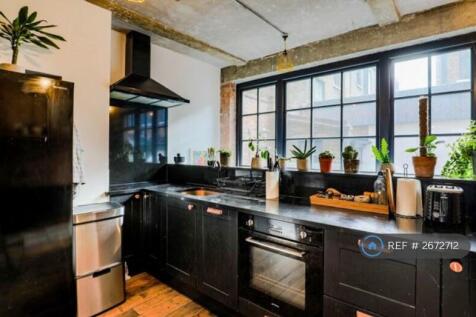 Modern Kitchen With Granite Worktop