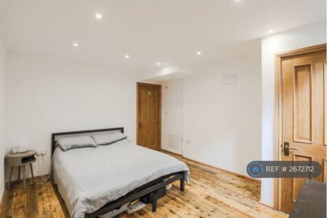 Bedroom 1, En-Suite