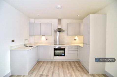 High Spec, Fully Fitted Kitchen