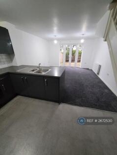 Kitchen/Open Plan Lounge 