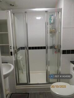 Bathroom/Wc
