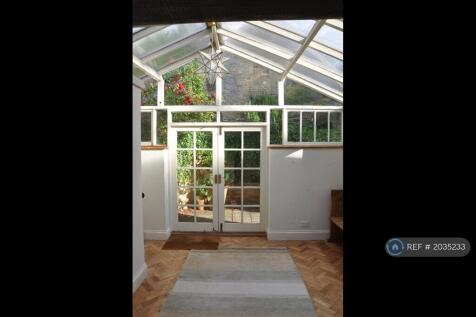 Conservatory To Private Gardens