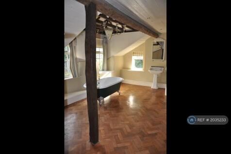 Bathroom With Shower &amp; Roll-Top Victorian Bath