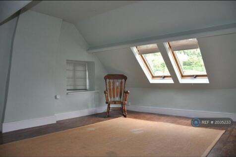 Double Bedroom 6 On 2nd Floor