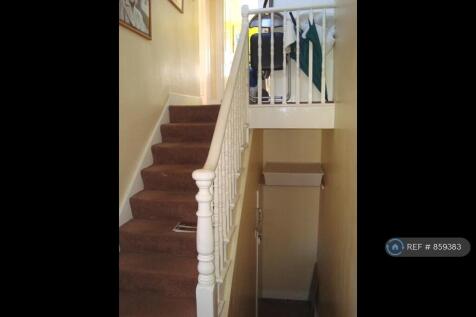 Split Level /Gallery