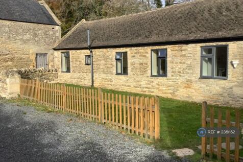 Front Garden / Parking