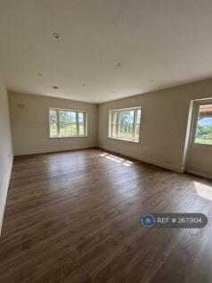 Top Lodge Family Room