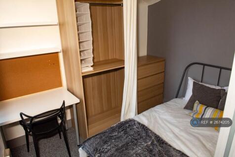 First Floor Smaller Bedroom