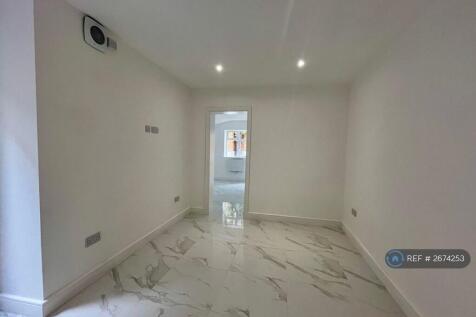 Living Room Through To The Bedroom