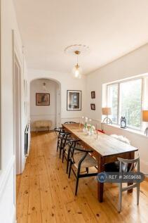 Hallway / Dining Area