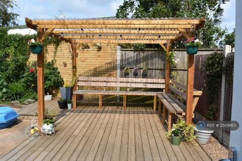 Deck With Pergola And Seating