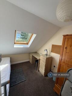 Third Floor Rear Attic Single Bedroom