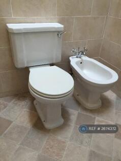 Bathroom - Toilet/Bidet