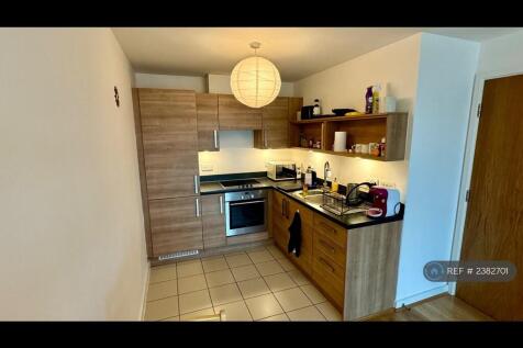 Fully Functional Kitchen - No Dishwasher