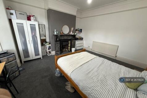 Bedroom 1 First Floor 