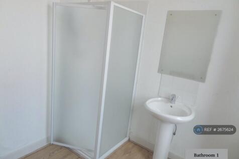 First Floor Bathroom