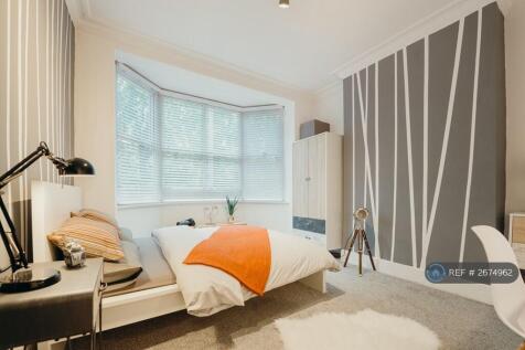 Ground Floor Front Bedroom