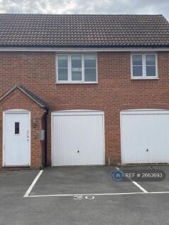 Coach House With Garage And Parking