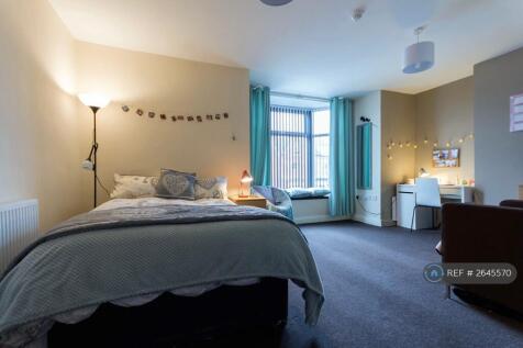 Huge En-Suite Bedroom