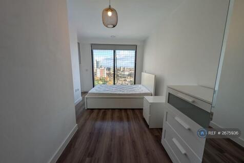 Master Bed &#43; Ensuite