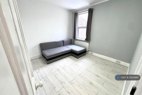 Bedroom 2 ( It Will Be Unfurnished)