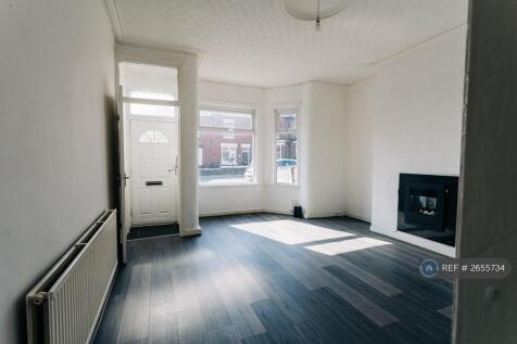 Light And Airy Front Room