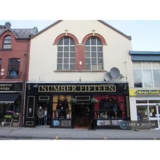 2 Mins Walk To Pemberton High St Pubs And Shops