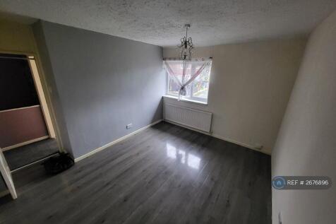 Front Double Master Bedroom