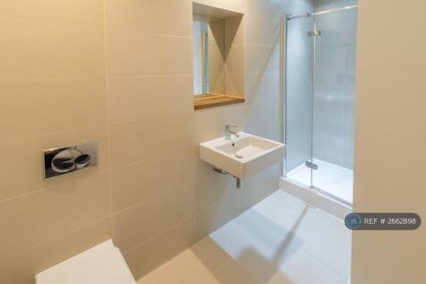 Master Ensuite Bathroom