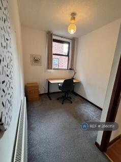 Single Bedroom/Study Room