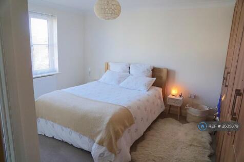 Main Bedroom Ensuite