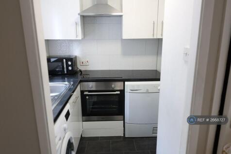 Modern Fitted Kitchen With Units