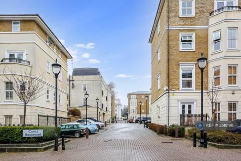 Northpoint Square Estate