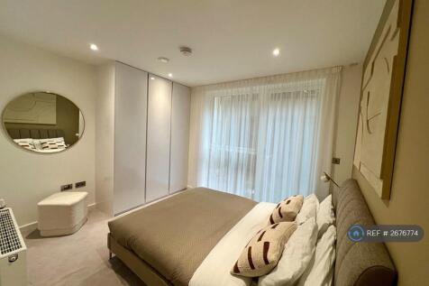 Room 2 - Ensuite