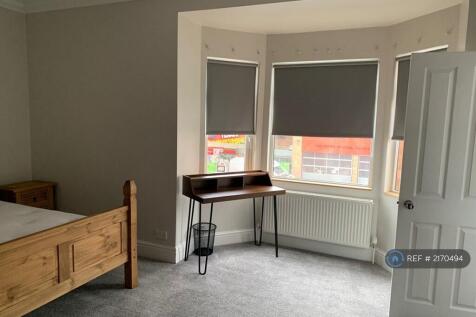 Large Double Room With En-Suite