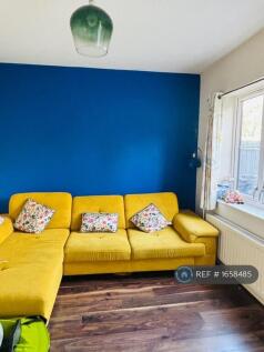 Dining / Living Room