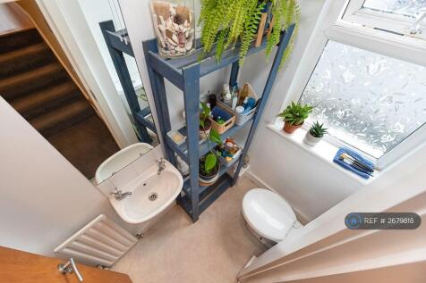 Bathroom 2 (Shower Room)