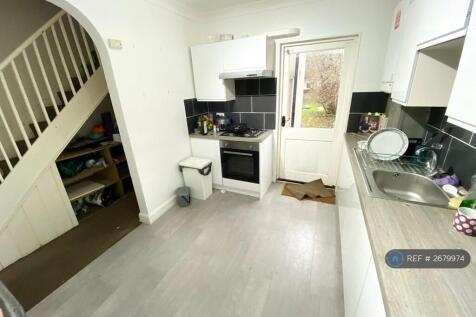 Recently Refurbished Kitchen 