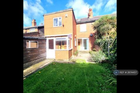 South Facing Garden And Patio