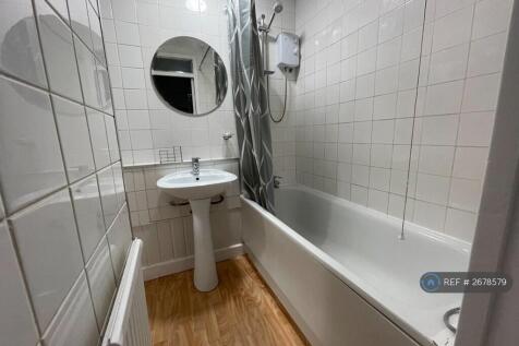 Bathroom ¿ Shower Over Bath