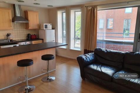 Living Room &amp; Kitchen