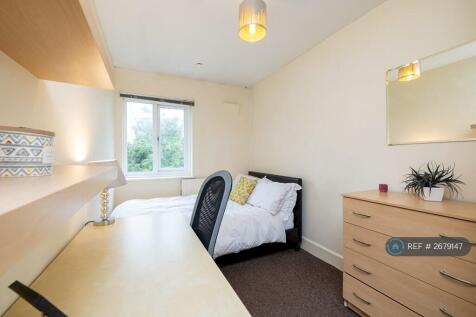 Three Double Bedrooms