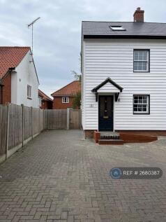 Front Of House &#43; Parking Space X2