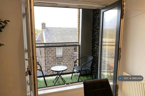 Green Balcony With Sea View