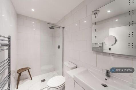 Bathroom - Walk-In Shower