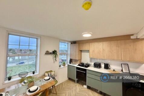 Communal Kitchen/Diner