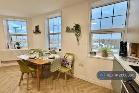 Communal Kitchen/Diner