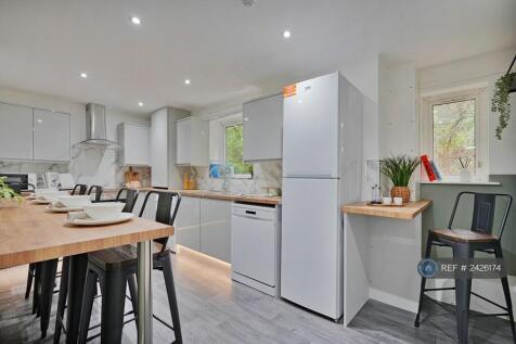 Communal Kitchen Diner