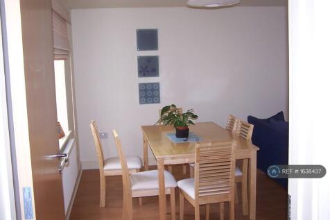 Lounge - Dining Area