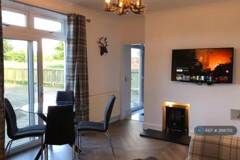 Luxury Lounge/Dining